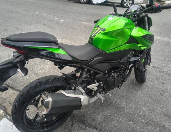 KAWASAKI Z400 SE 
